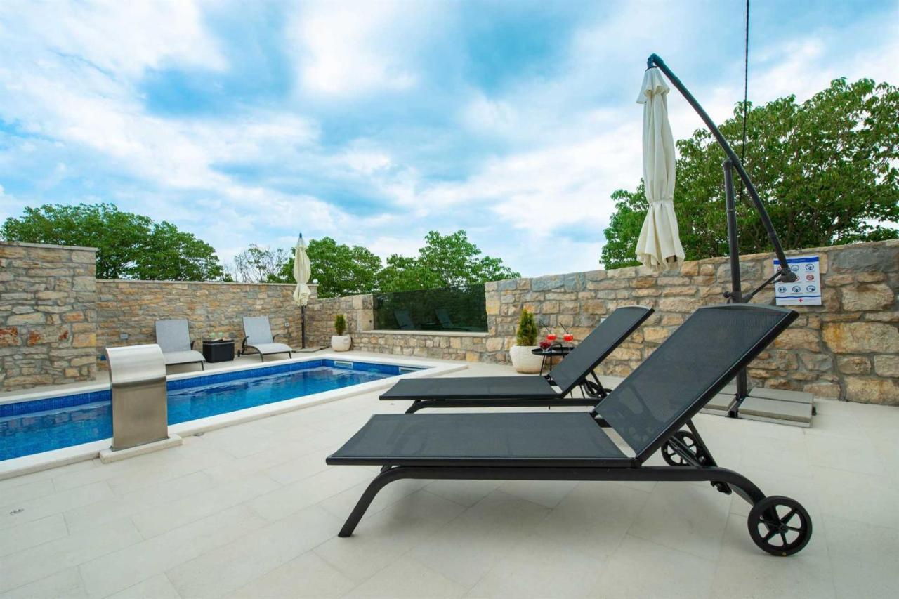 Stone Villa Didovi Snovi With Heated Pool Lisane Ostrovicke Exteriör bild