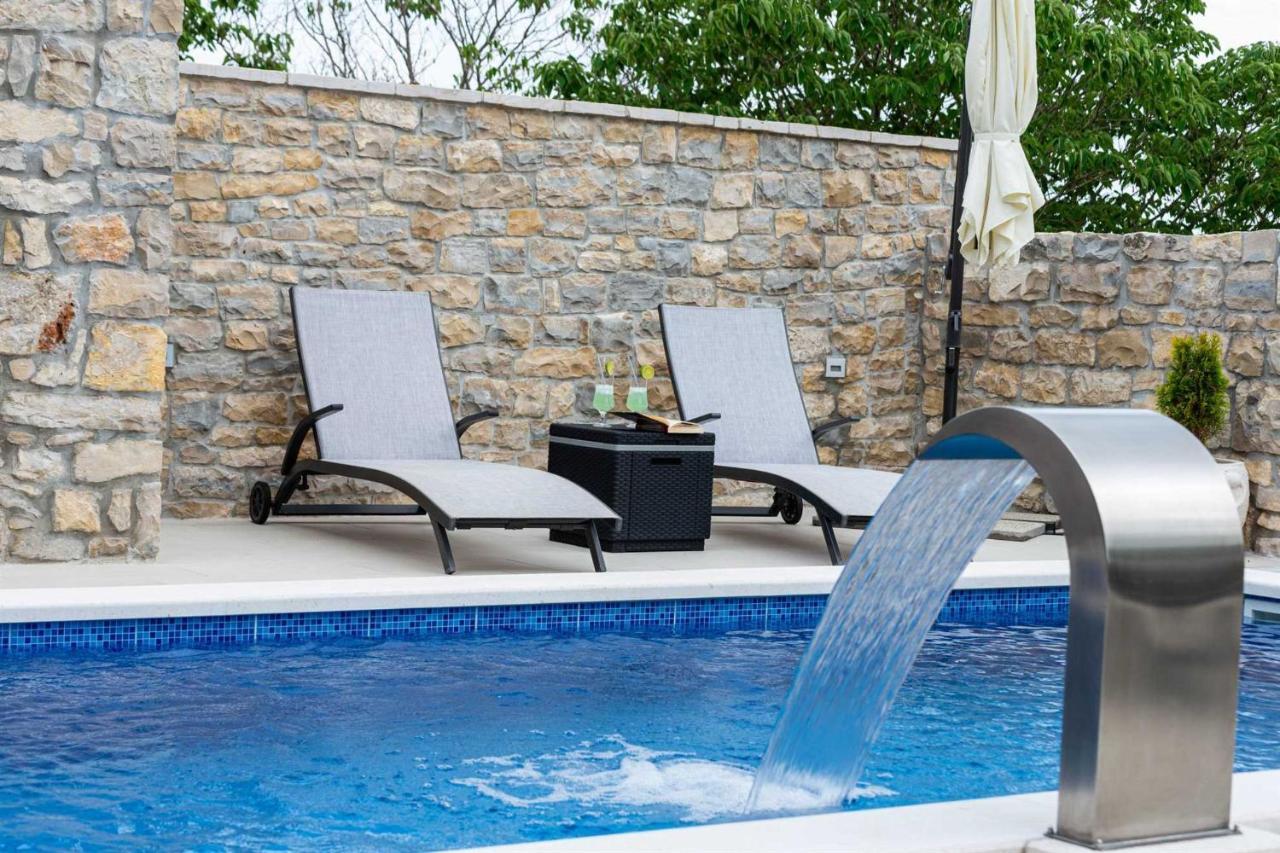Stone Villa Didovi Snovi With Heated Pool Lisane Ostrovicke Exteriör bild