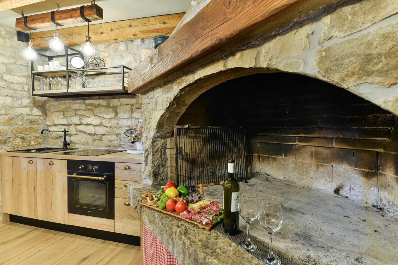 Stone Villa Didovi Snovi With Heated Pool Lisane Ostrovicke Exteriör bild